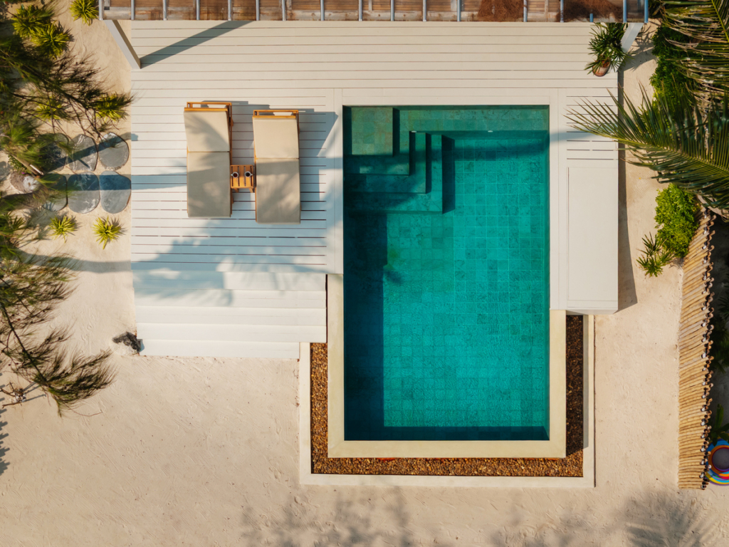 Gross versus net rental yield calculation example in Phuket